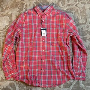 Crown and Ivy Long Sleeve Motion Flex Classic Fit Shirt - Medium